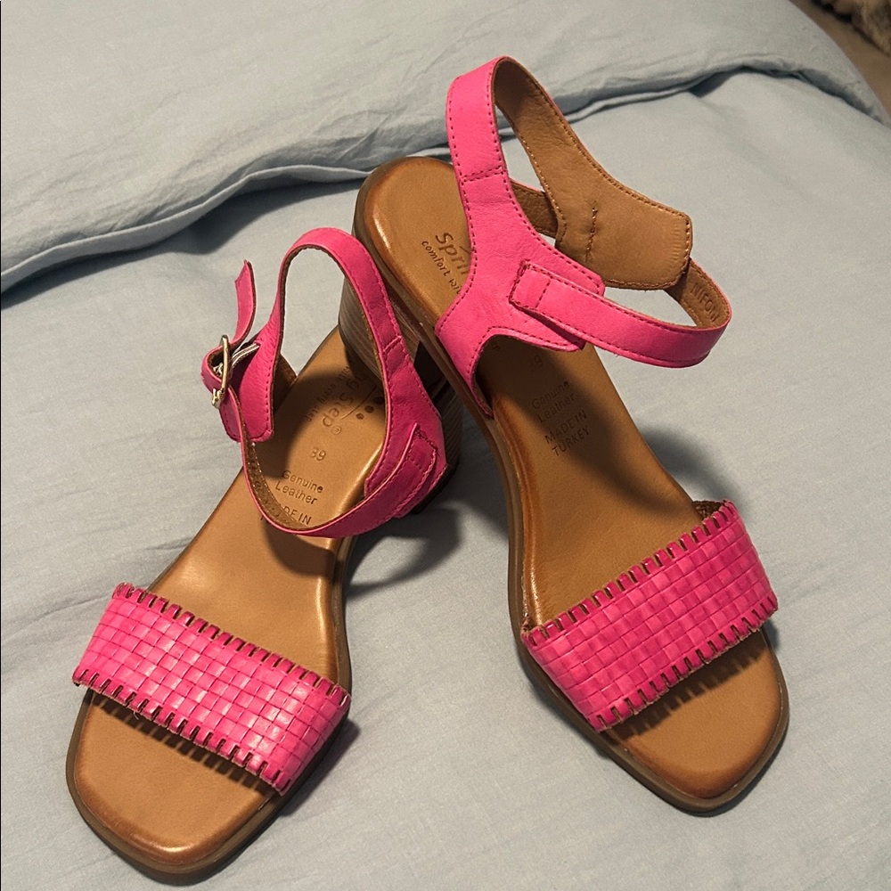 Stylish Pink Sandals